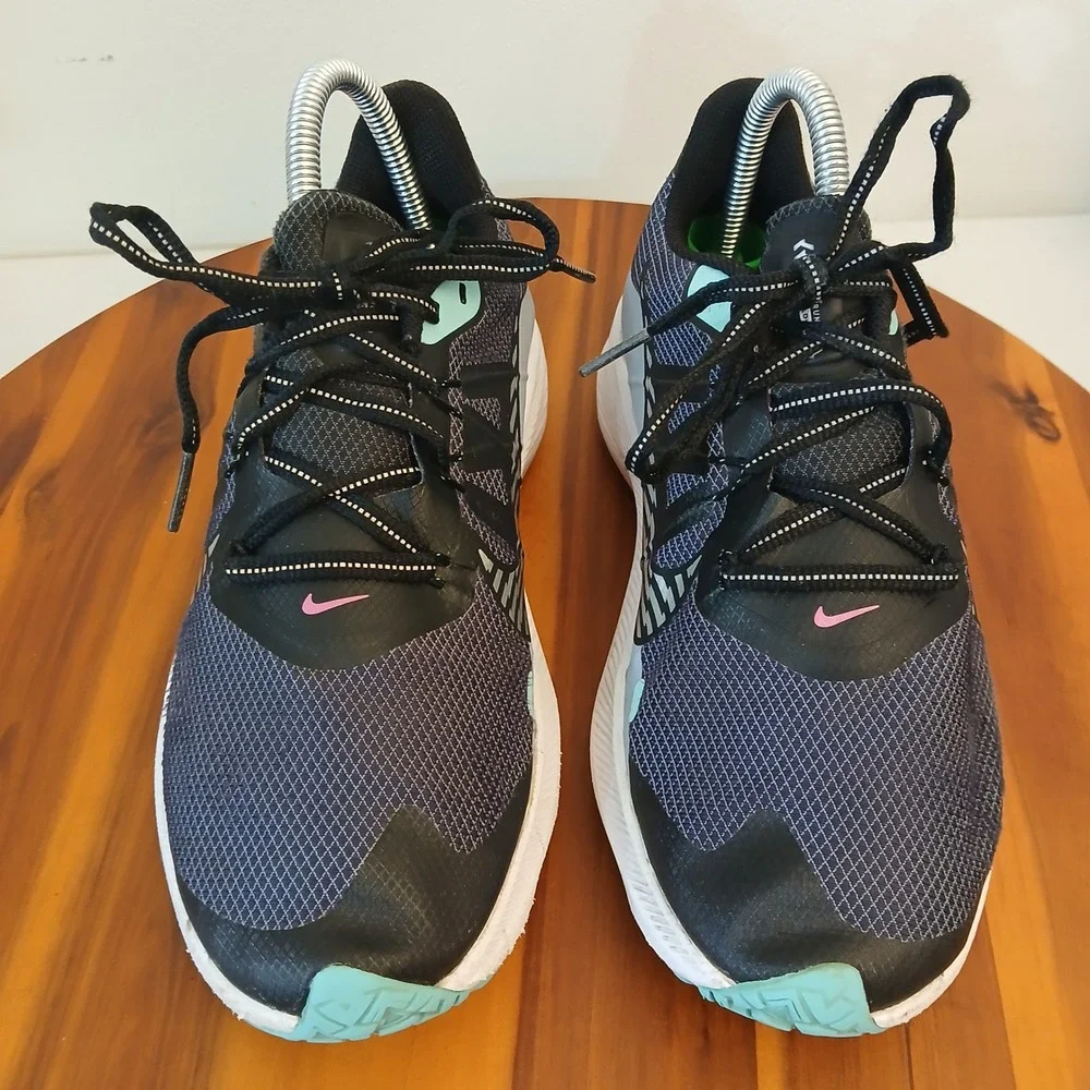 Nike Winflo‎ 7 Shoes Womens 8.5 Black Shield Running Shoes Sneakers CU3868-403